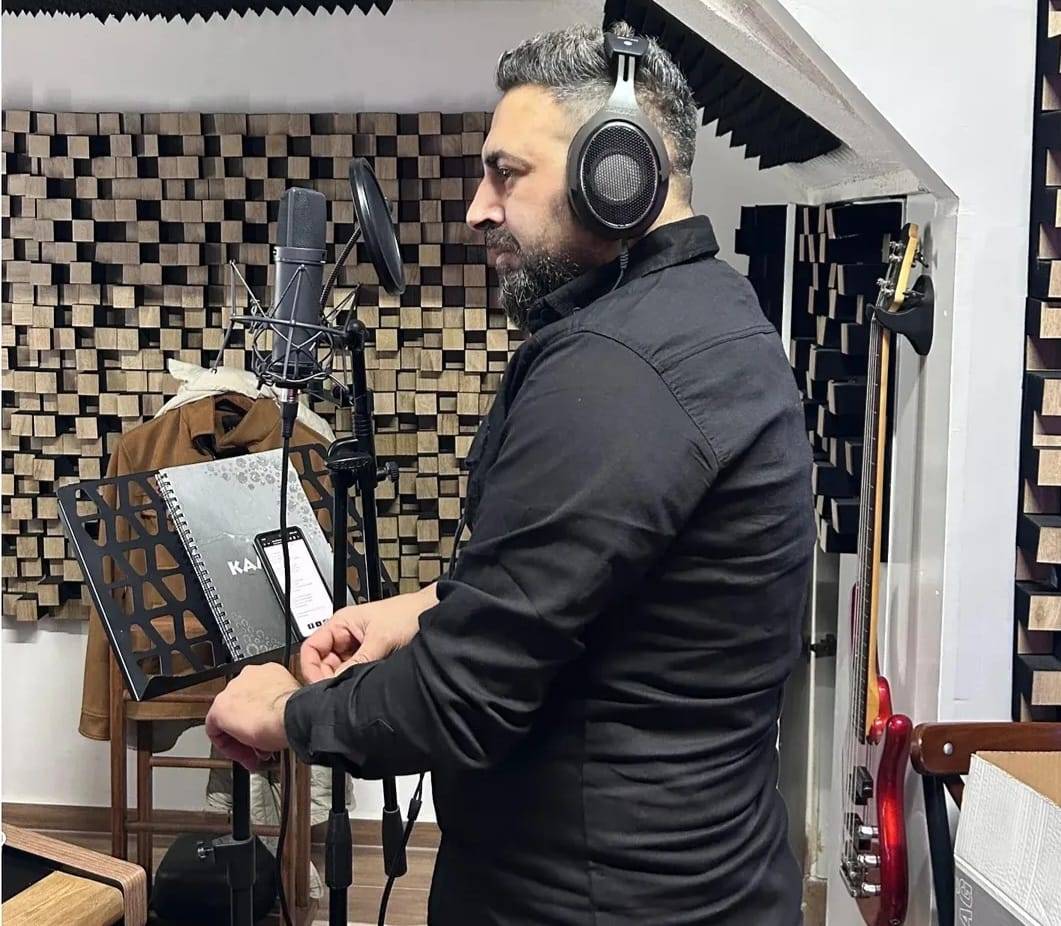 Servet İnal "Anlatamıyorum" şarkısını görkemli bir lansmanla tanıttı, Servet İnal kimdir? 4